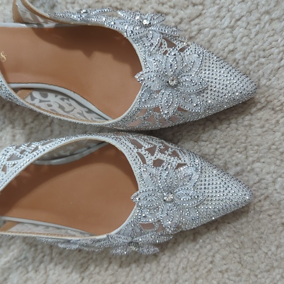 Silver bejeweled slingback heels - Picture 3 of 3